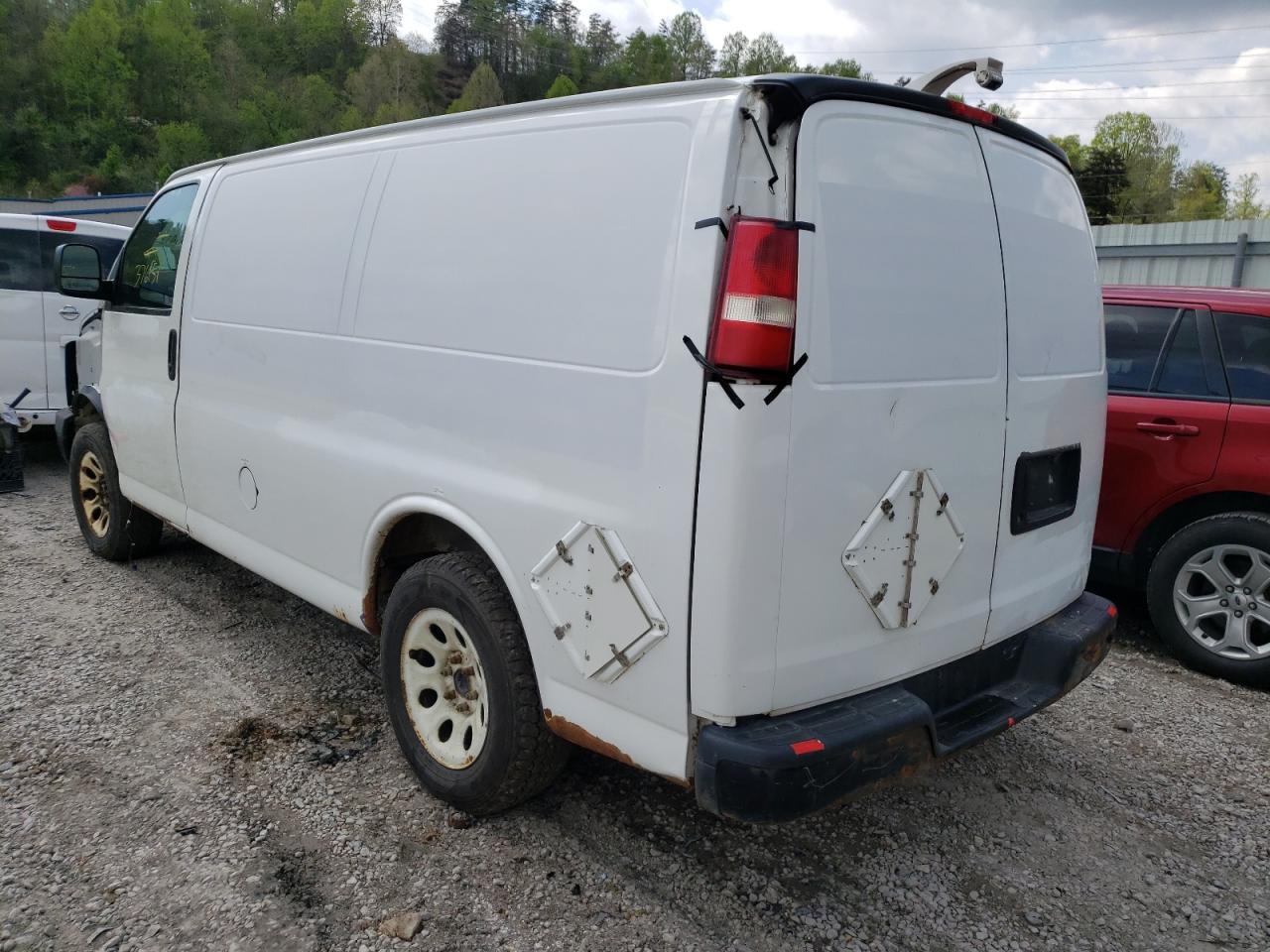 Photo 3 from auction – 2012 GMC SAVANA G15 with VIN 1GTS8AF46C1193710