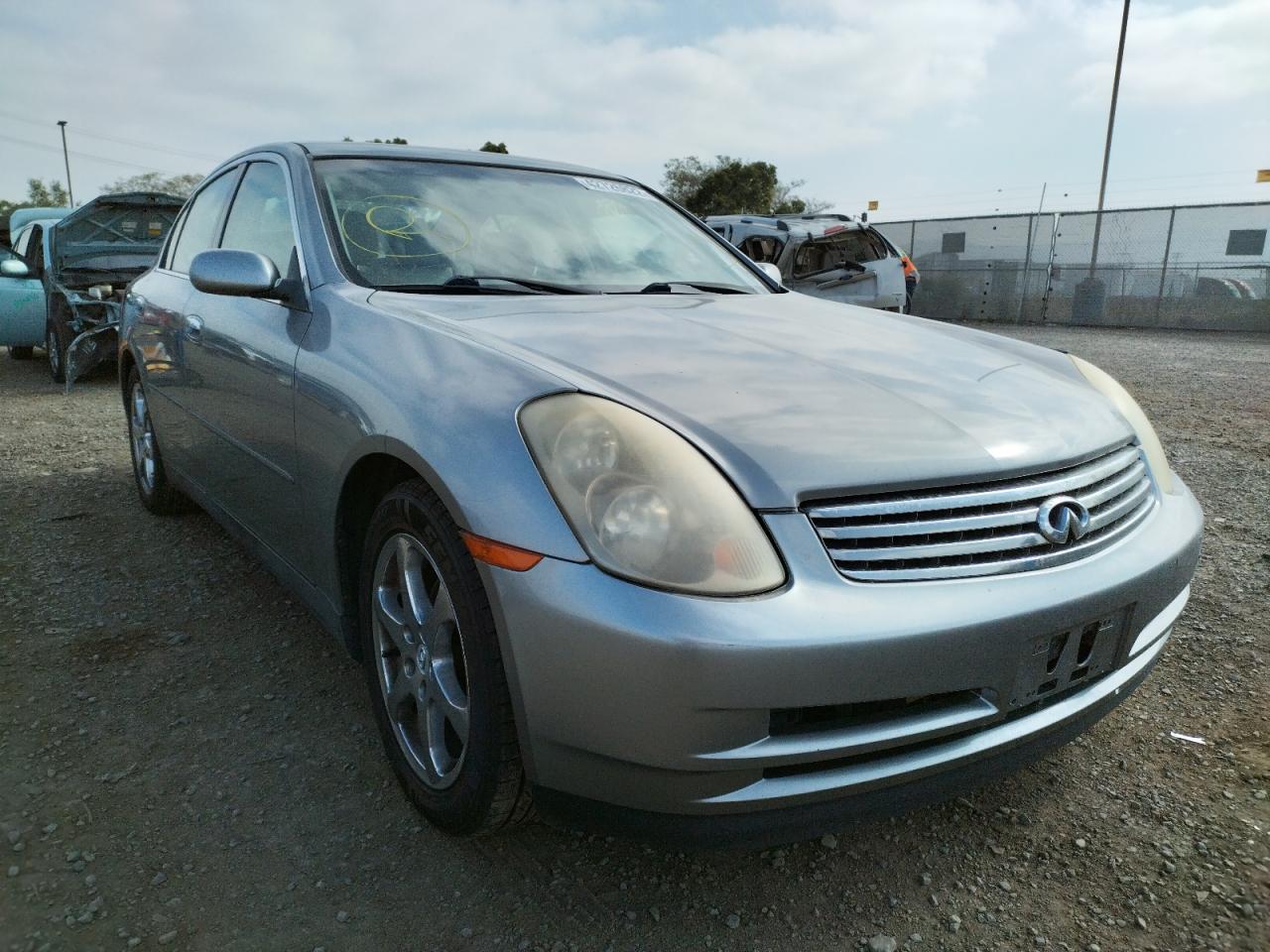 INFINITI G35 2004 with VIN JNKCV51EX4M618557 - Photo from auction