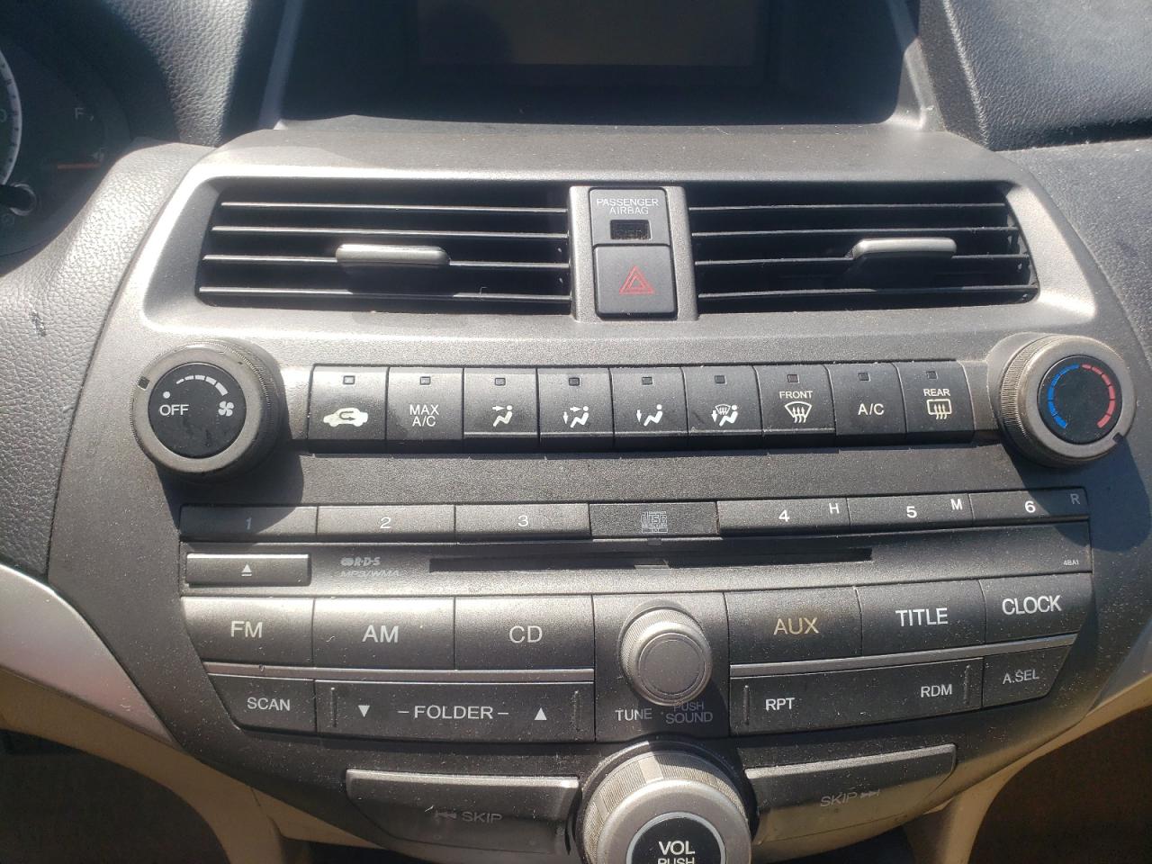 Photo 9 from auction – 2011 HONDA ACCORD LXP with VIN 1HGCP2F44BA075331