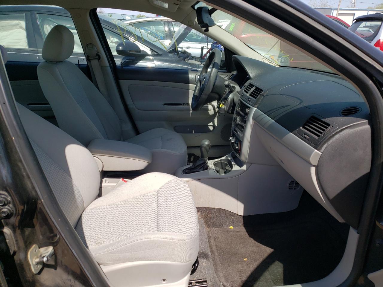 Photo 5 from auction – 2010 CHEVROLET COBALT 1LT with VIN 1G1AD5F52A7138570