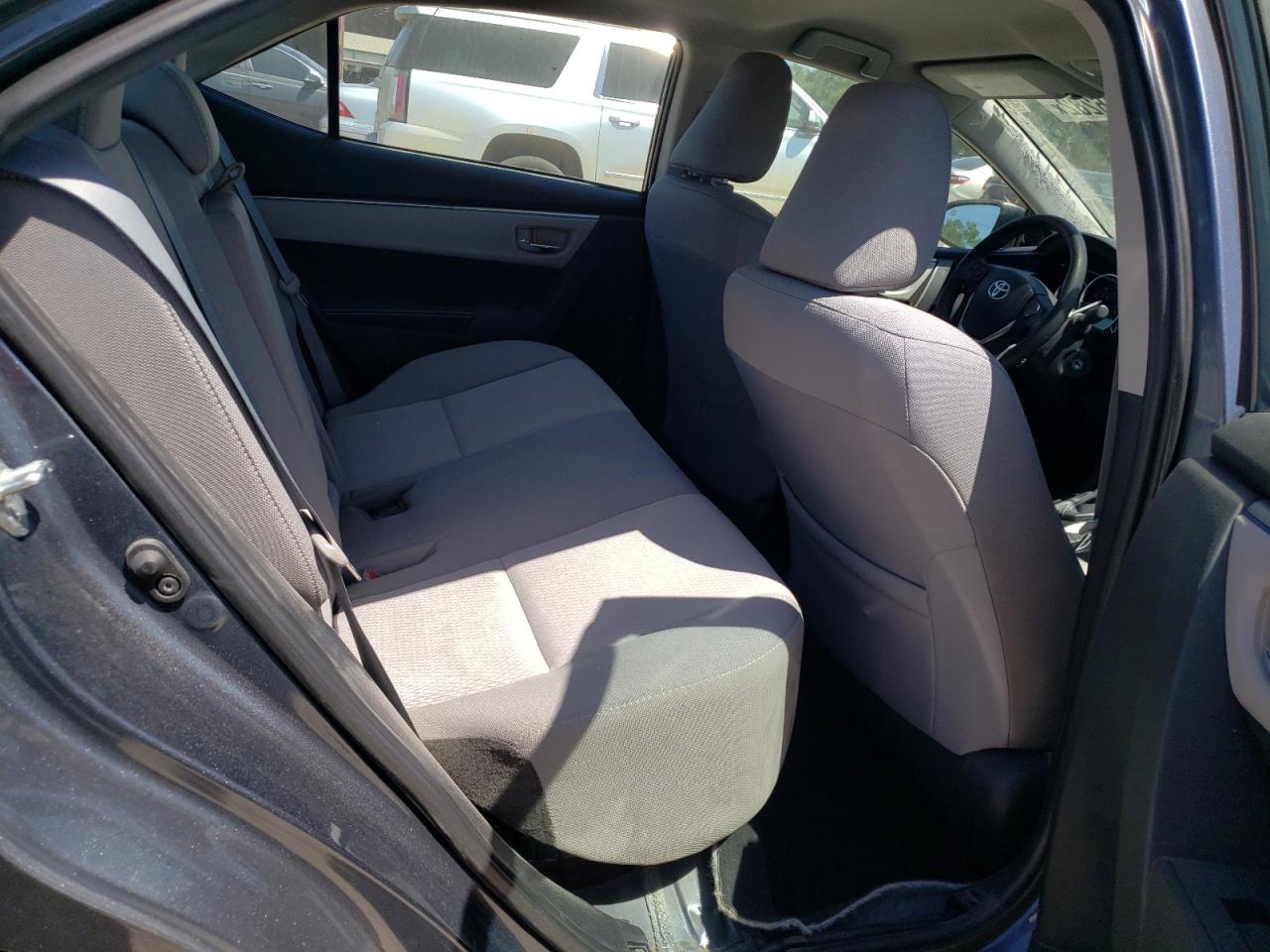 Photo 6 from auction – 2015 TOYOTA COROLLA L with VIN 2T1BURHEXFC343740