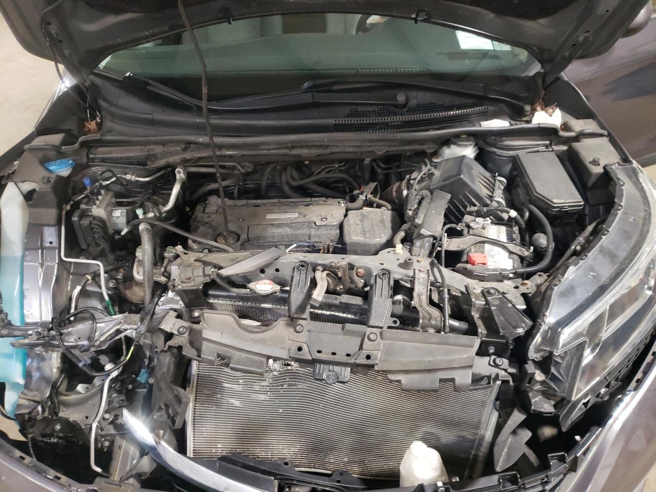 Photo 7 from auction – 2016 HONDA CR-V EX with VIN 2HKRM4H58GH661775