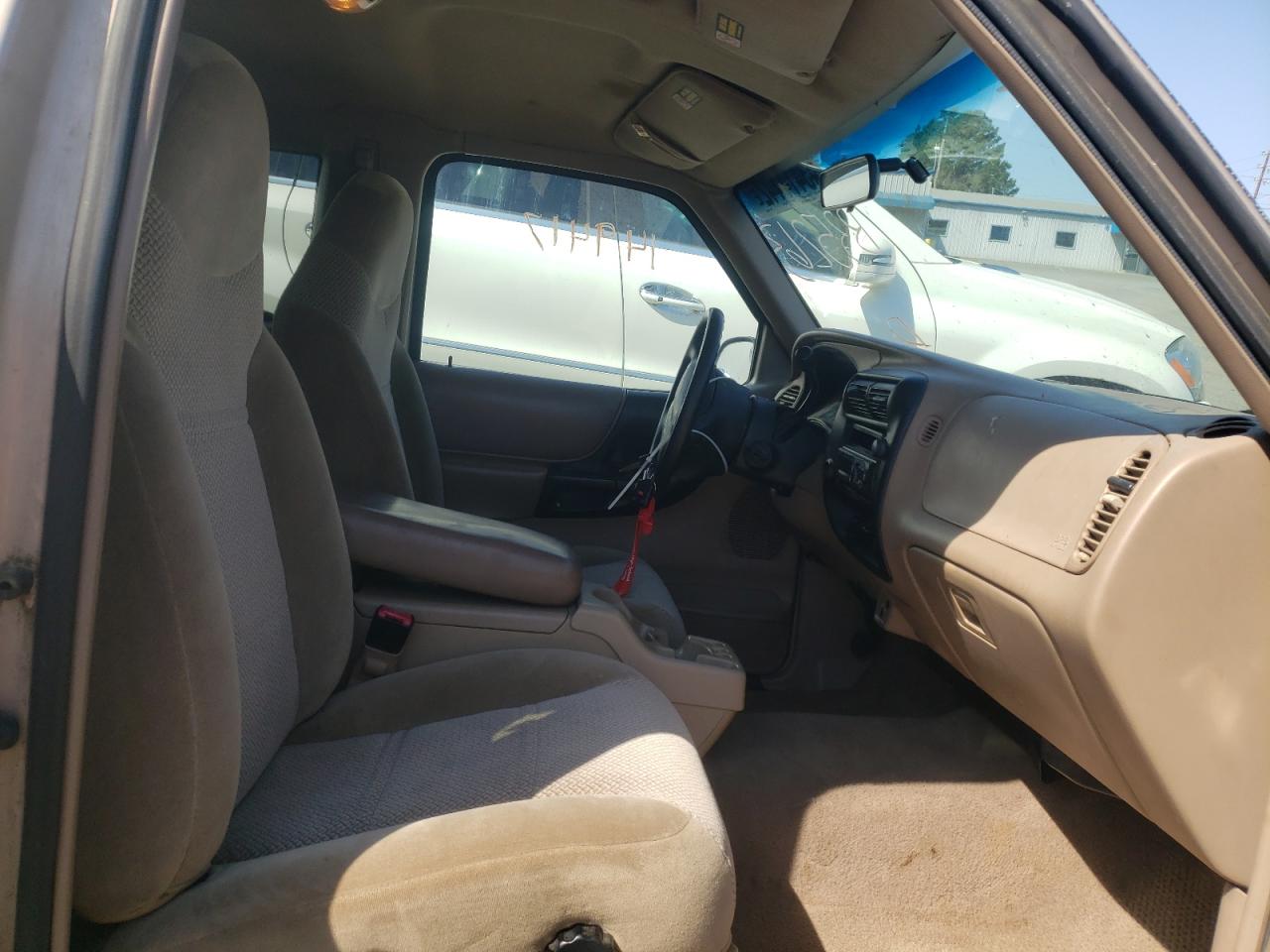 Photo 5 from auction – 1998 FORD RANGER SUP with VIN 1FTYR14X6WPB35263