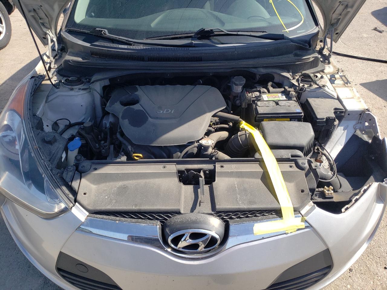 Photo 7 from auction – 2012 HYUNDAI VELOSTER with VIN KMHTC6AD6CU065503