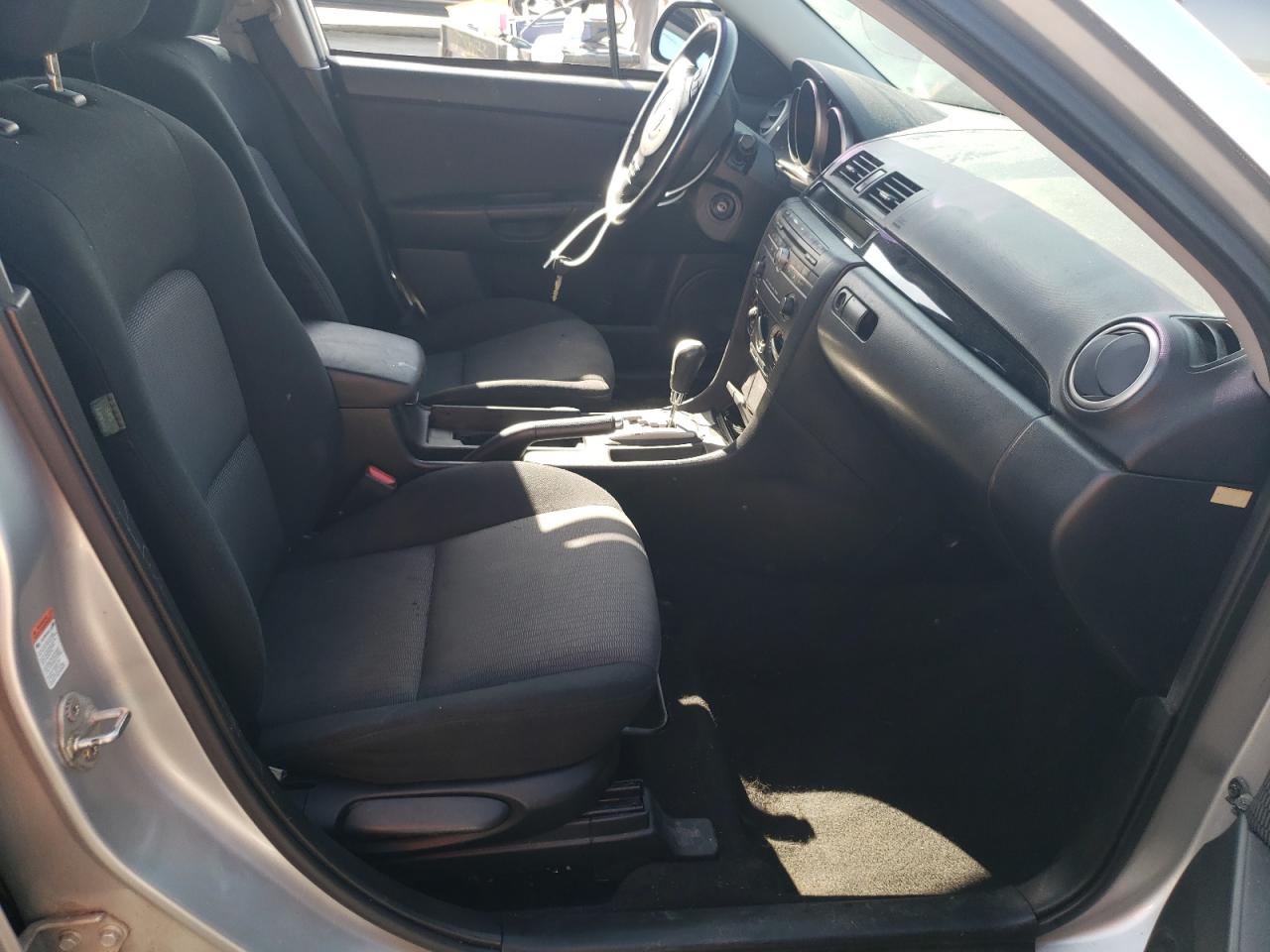 Photo 5 from auction – 2009 MAZDA 3 I with VIN JM1BK32F591218402