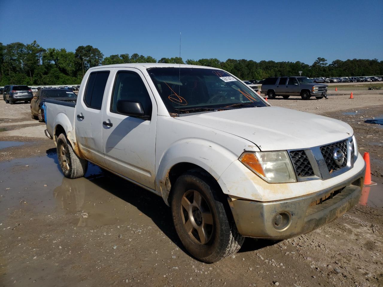 NISSAN FRONTIER C 2008 with VIN 1N6AD07U38C435409 - Photo from auction