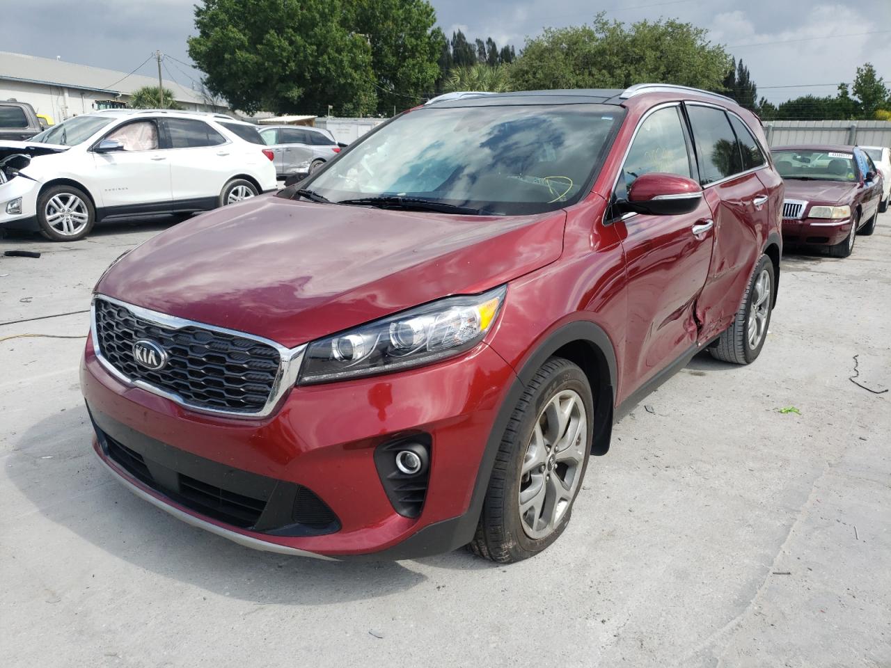 Photo 2 from auction – 2019 KIA SORENTO EX with VIN 5XYPH4A52KG607488