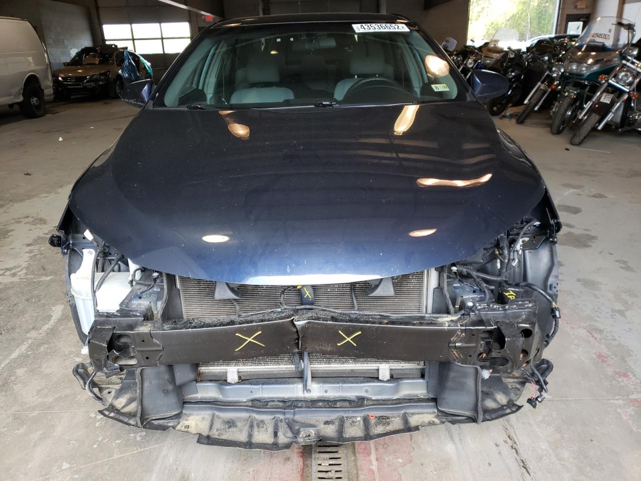 Photo 9 from auction – 2015 TOYOTA CAMRY LE with VIN 4T4BF1FK7FR494642