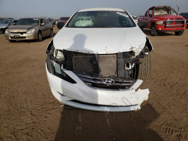 Photo 9 from auction – 2013 HYUNDAI SONATA SE with VIN 5NPEC4AC7DH777846