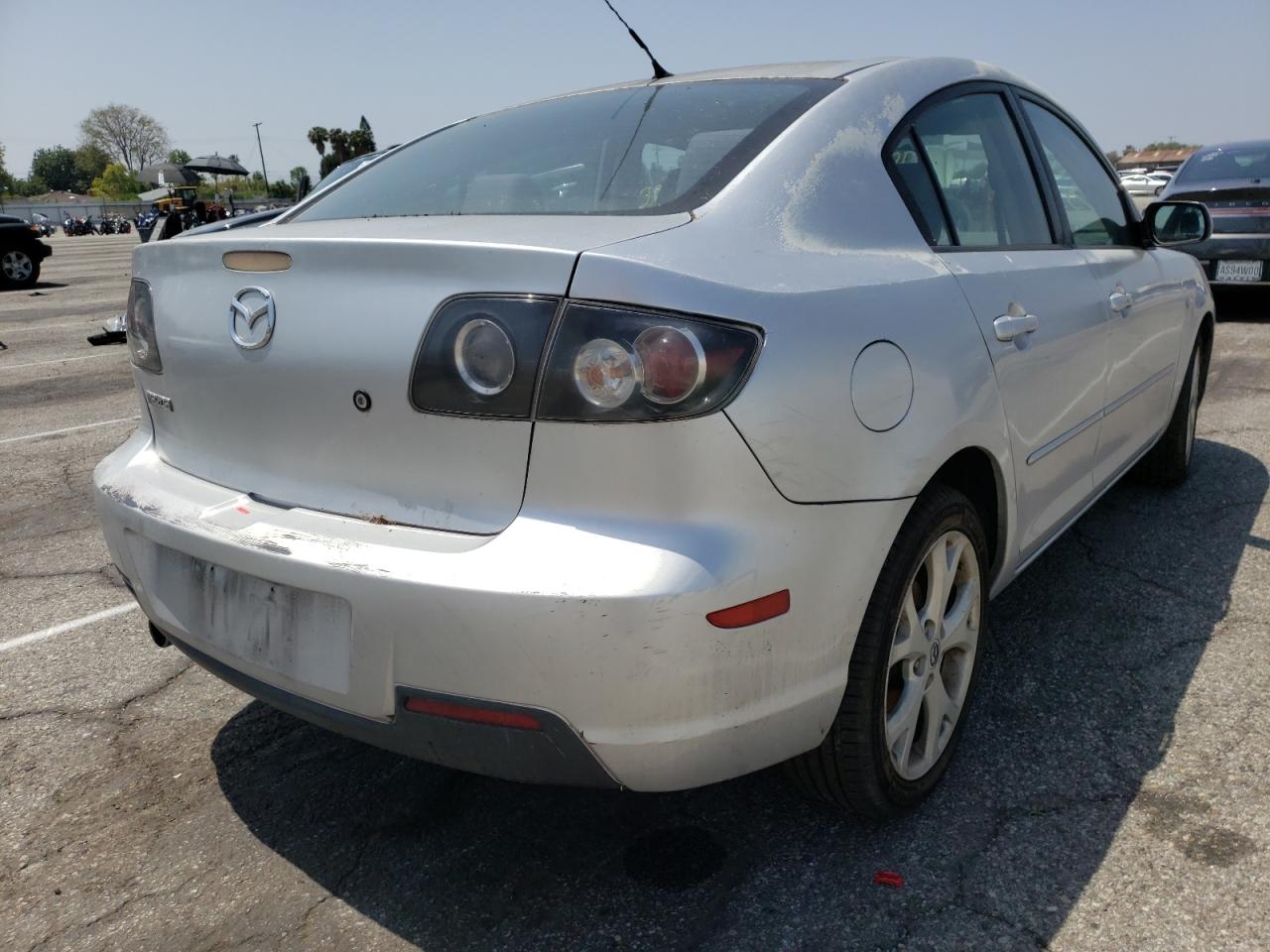 Photo 4 from auction – 2008 MAZDA 3 I with VIN JM1BK32G781155942