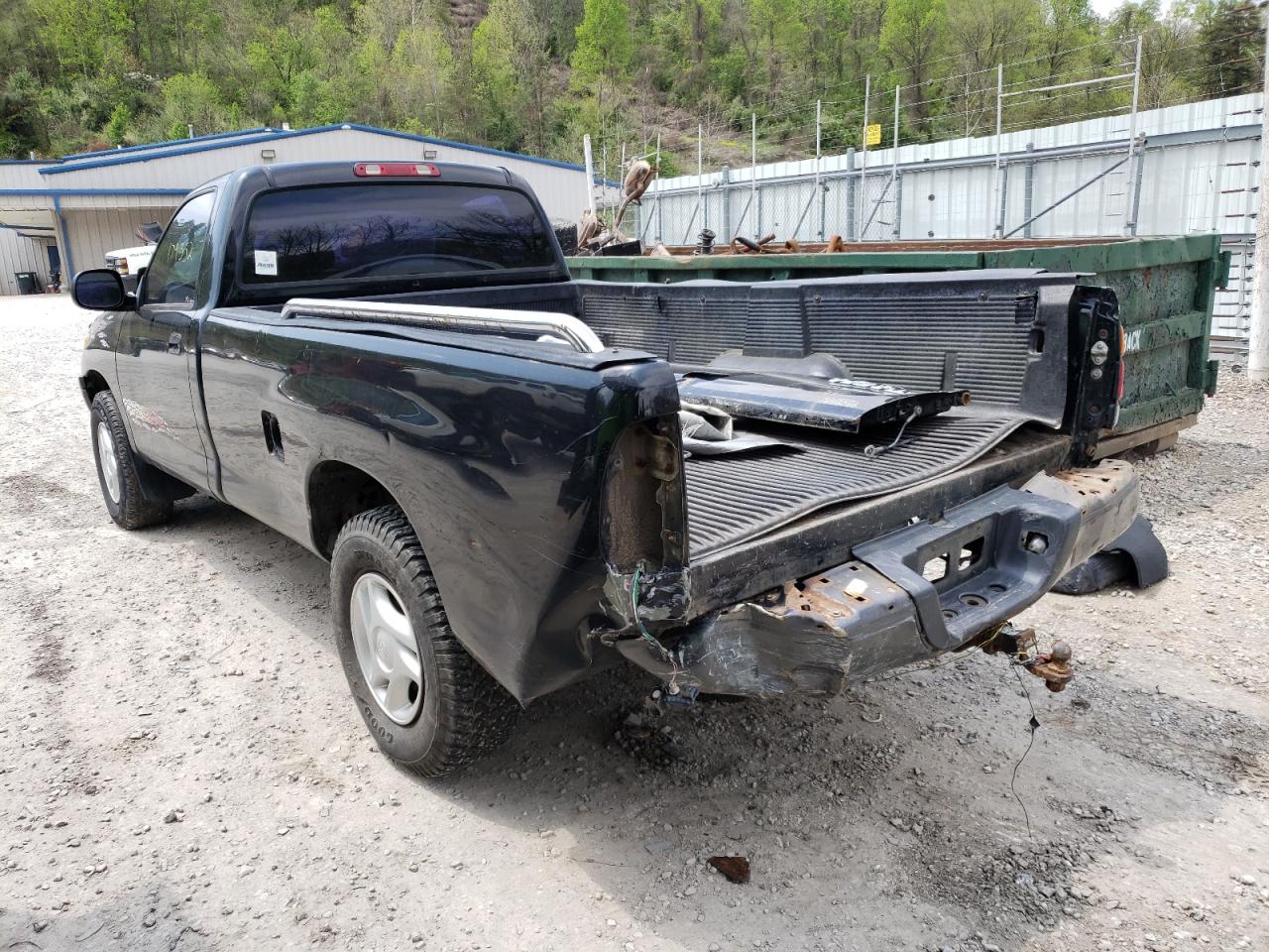 Photo 3 from auction – 2001 TOYOTA TUNDRA with VIN 5TBJN32121S182854
