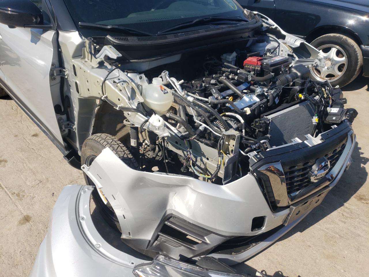 Photo 9 from auction – 2020 NISSAN KICKS SR with VIN 3N1CP5DV0LL532855
