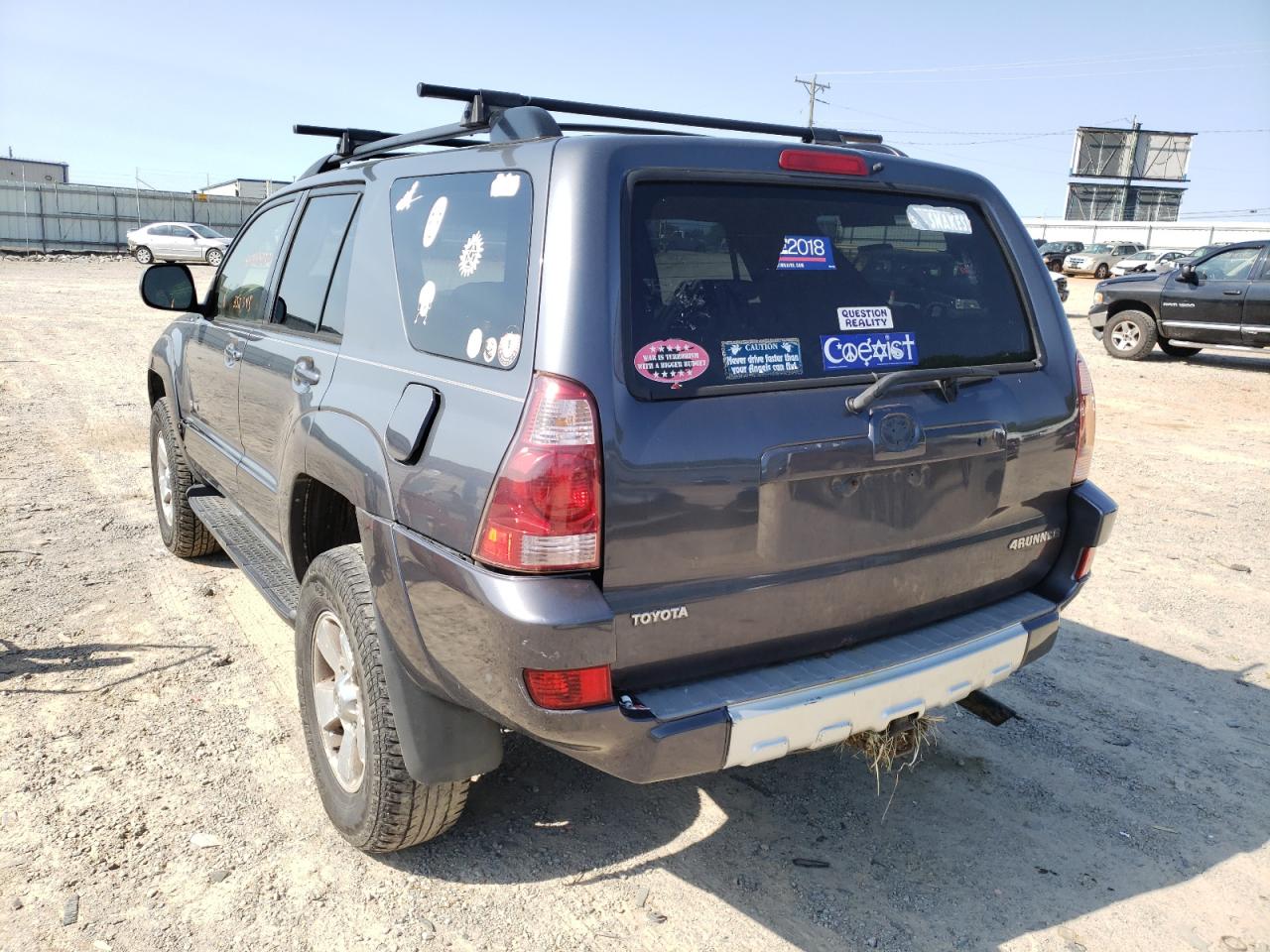 Photo 3 from auction – 2003 TOYOTA 4RUNNER SR with VIN JTEBU14R430019047