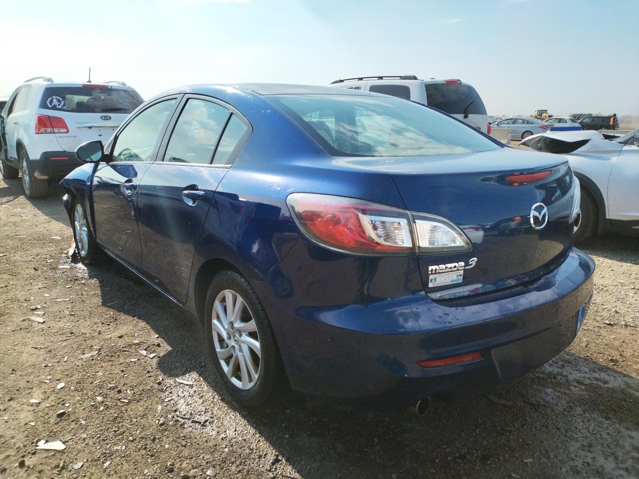 Photo 3 from auction – 2012 MAZDA 3 I with VIN JM1BL1VF5C1500687