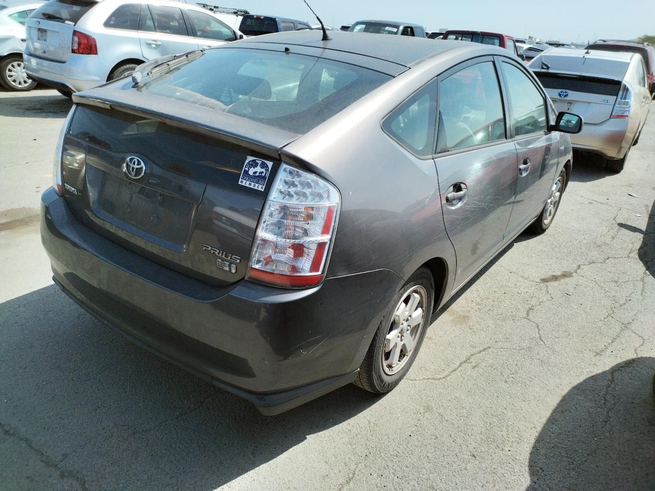 Photo 4 from auction – 2006 TOYOTA PRIUS with VIN JTDKB20U263195091