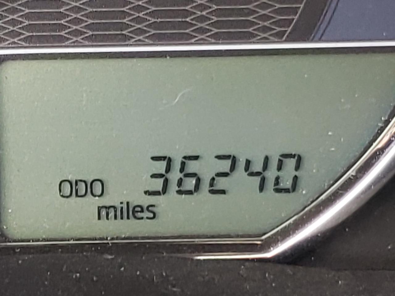 Photo 8 from auction – 2015 TOYOTA COROLLA L with VIN 5YFBURHE6FP273668