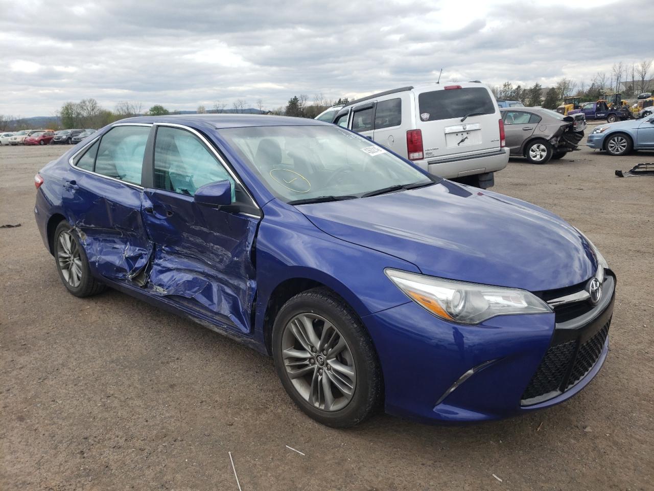TOYOTA CAMRY LE 2015 with VIN 4T1BF1FK0FU987721 - Photo from auction