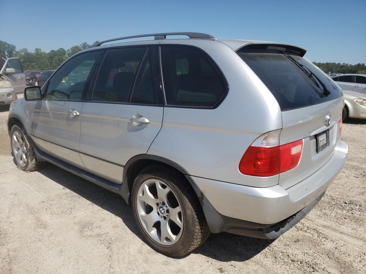 Photo 3 from auction – 2003 BMW X5 4.4I with VIN 5UXFB33593LH50353