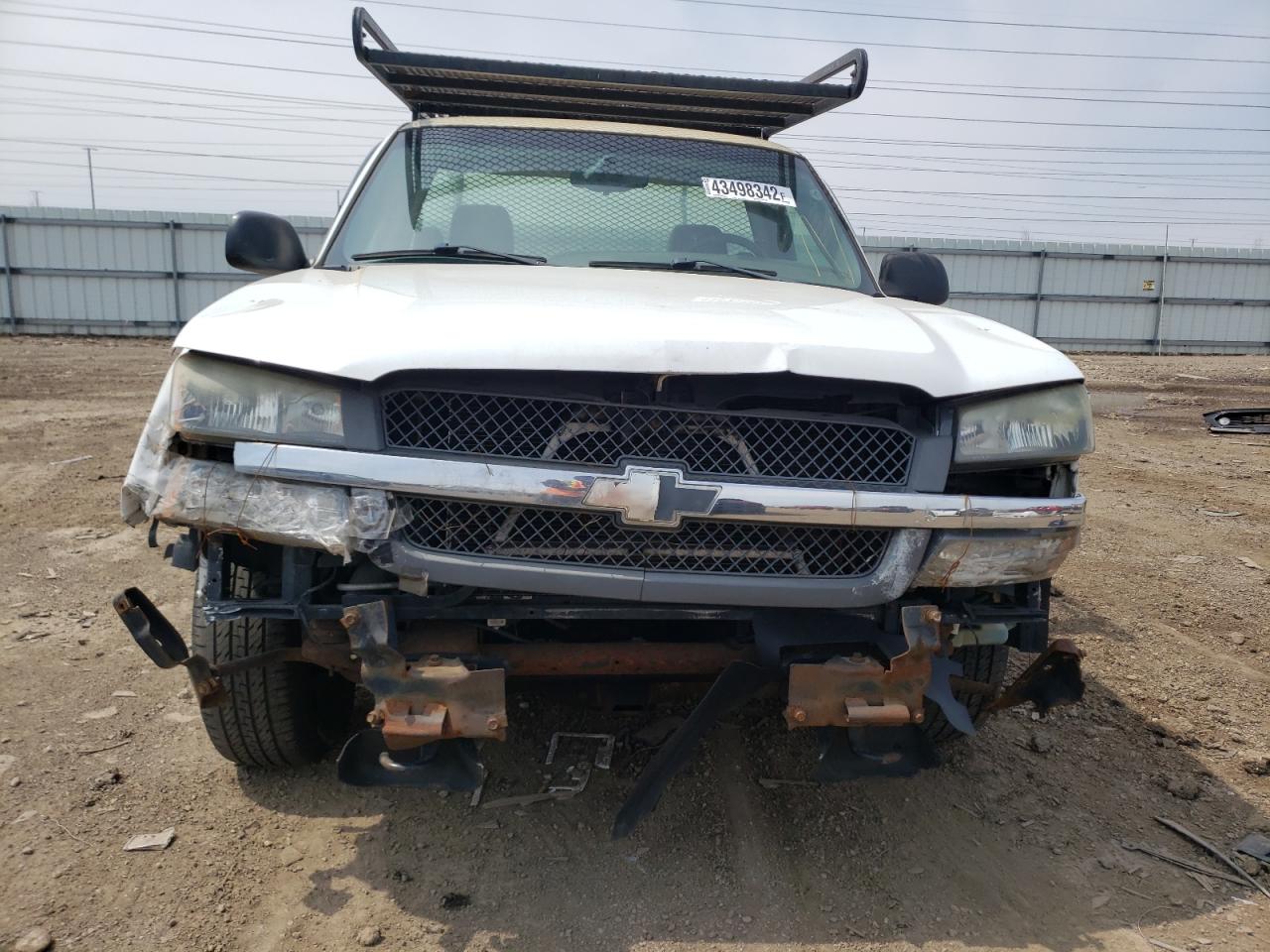 Photo 9 from auction – 2005 CHEVROLET silverado with VIN 1GCEC14X25Z149880