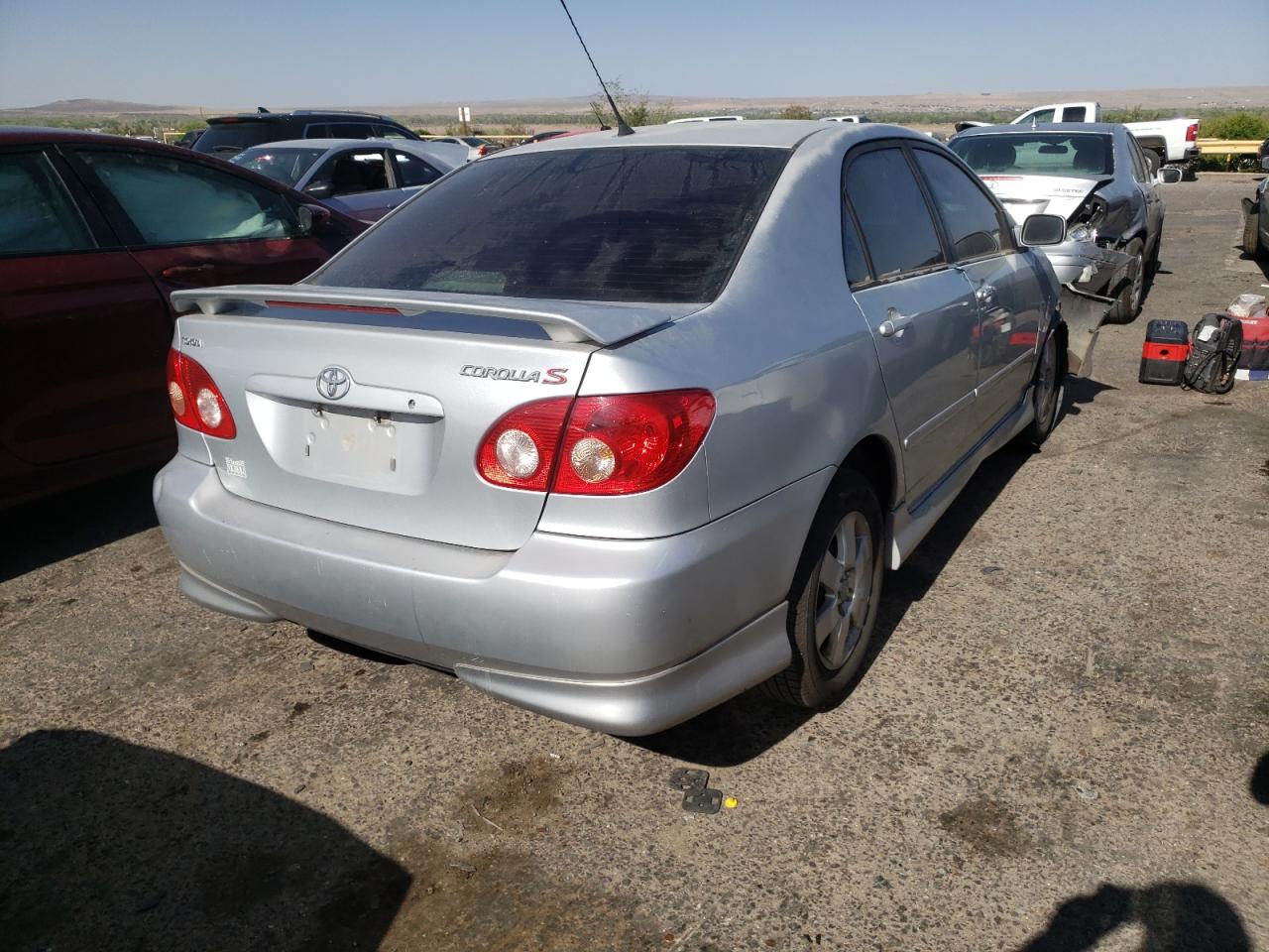 Photo 4 from auction – 2005 TOYOTA COROLLA CE with VIN 1NXBR32E05Z522888