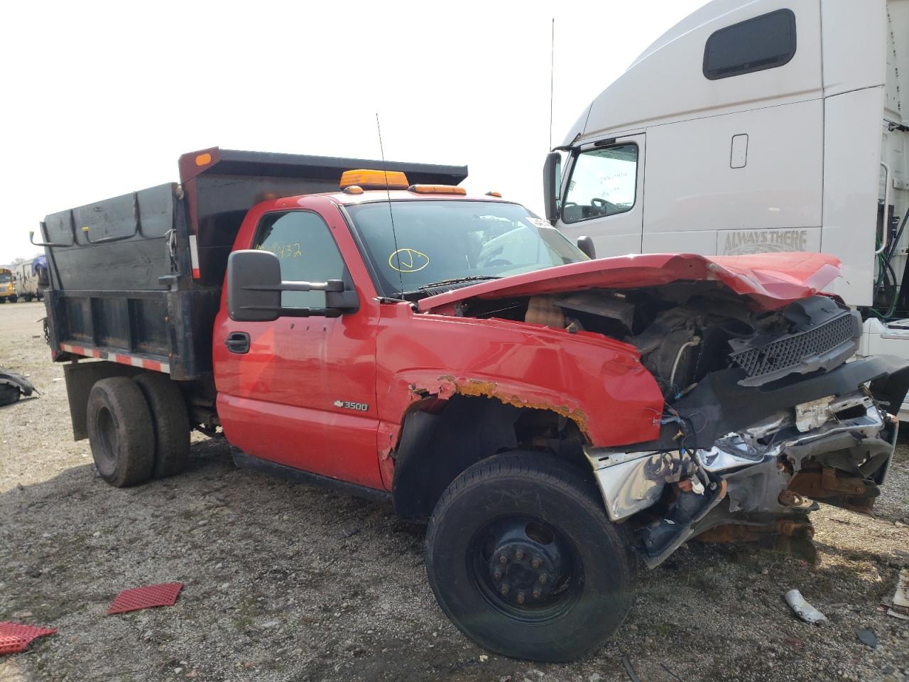 Photo 1 from auction – 2004 CHEVROLET SILVERADO with VIN 1GBJK34U64E225310