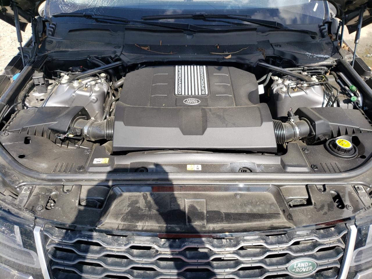 Photo 12 from auction – 2018 LAND ROVER RANGE ROVE with VIN SALWR2RVXJA196043