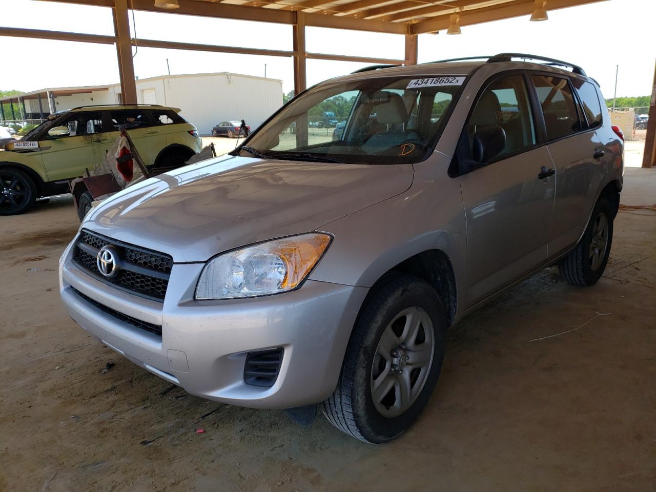 Photo 2 from auction – 2011 TOYOTA RAV4 with VIN 2T3ZF4DV7BW064599