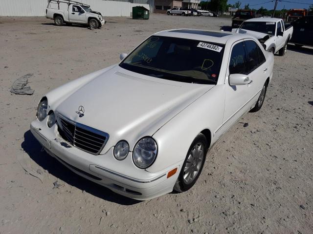Photo 2 from auction – 2001 MERCEDES-BENZ E 320 with VIN WDBJF65J11B272813