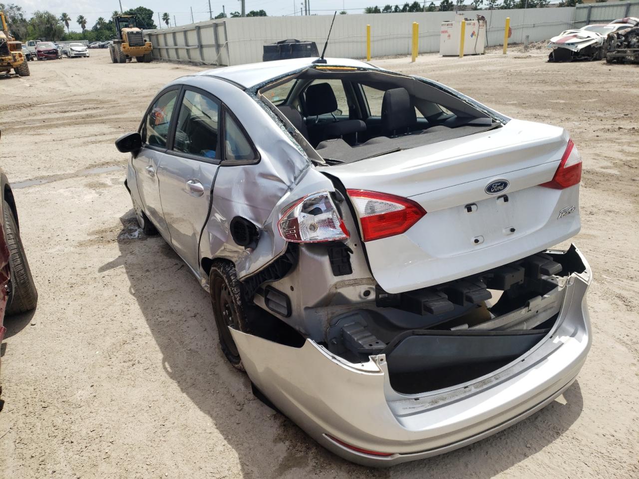 Photo 3 from auction – 2016 FORD FIESTA S with VIN 3FADP4AJ9GM203302