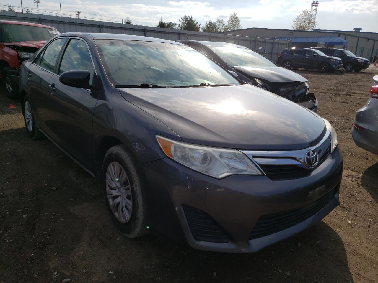 Photo 1 from auction – 2014 TOYOTA CAMRY L with VIN 4T4BF1FK2ER389800