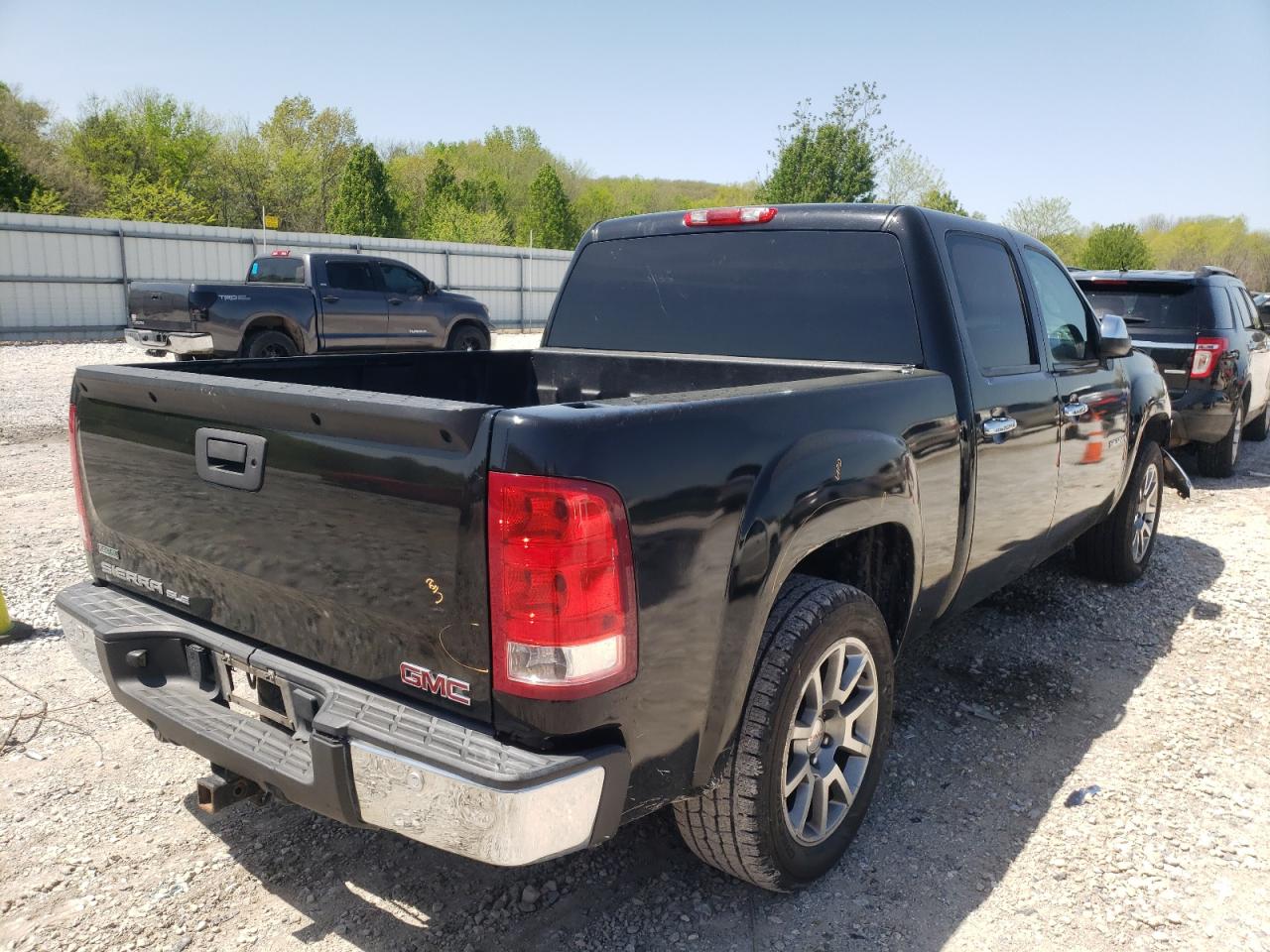 Photo 4 from auction – 2011 GMC SIERRA C15 with VIN 3GTP1VE06BG352080