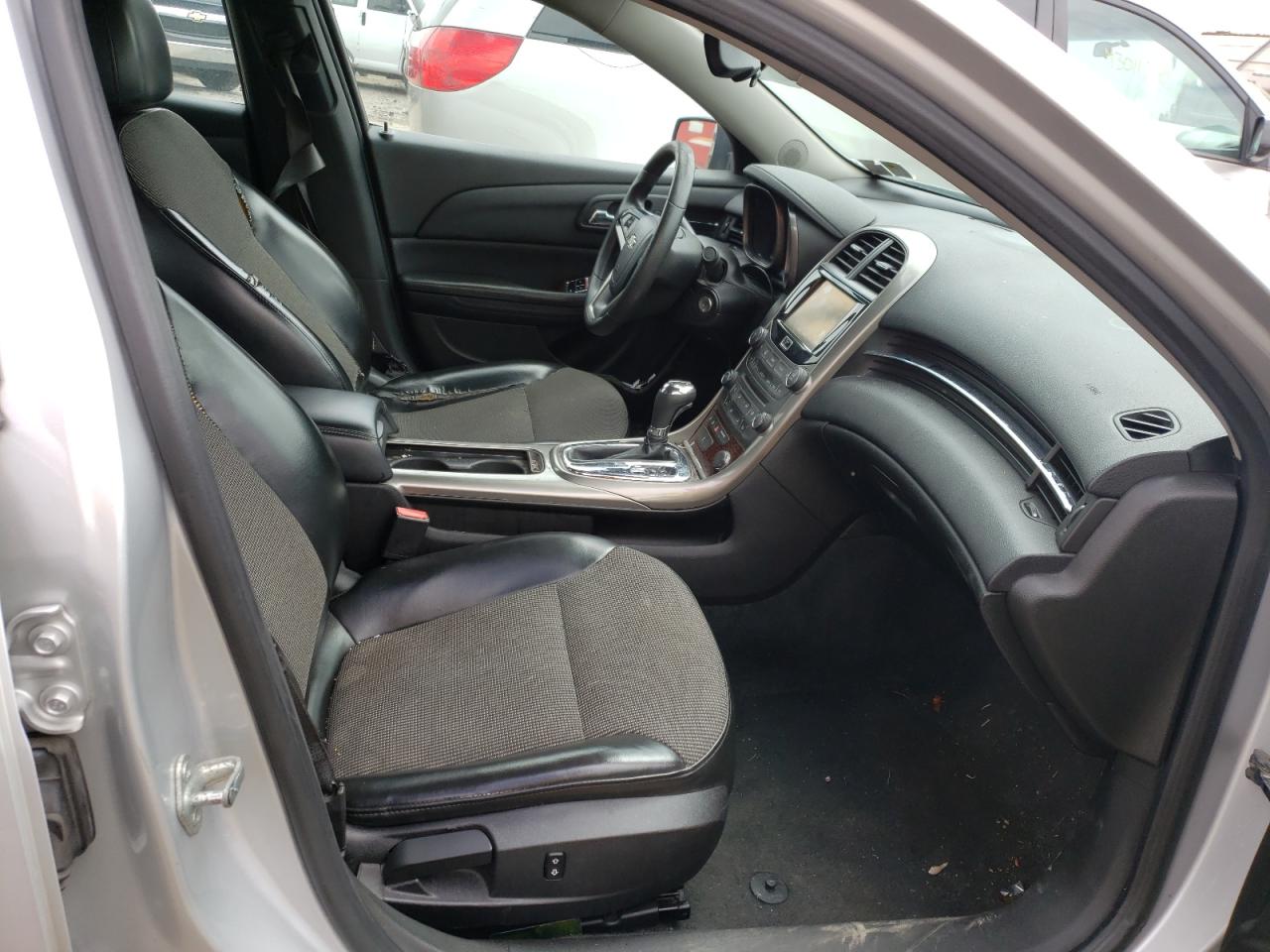Photo 5 from auction – 2013 CHEVROLET MALIBU 1LT with VIN 1G11C5SA8DF209612