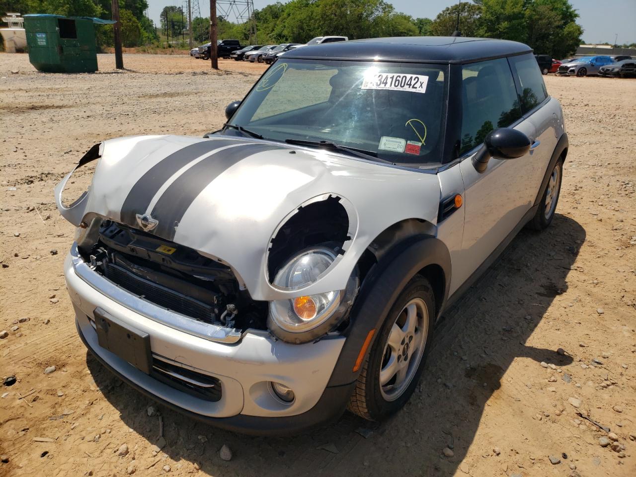 Photo 2 from auction – 2011 MINI COOPER with VIN WMWSU3C53BT251549