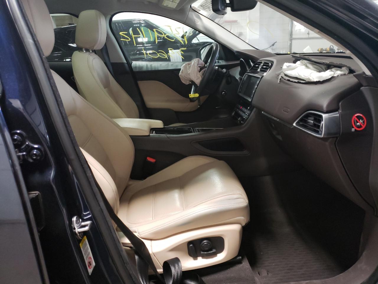 Photo 5 from auction – 2018 JAGUAR F-PACE PRE with VIN SADCK2EV9JA240199