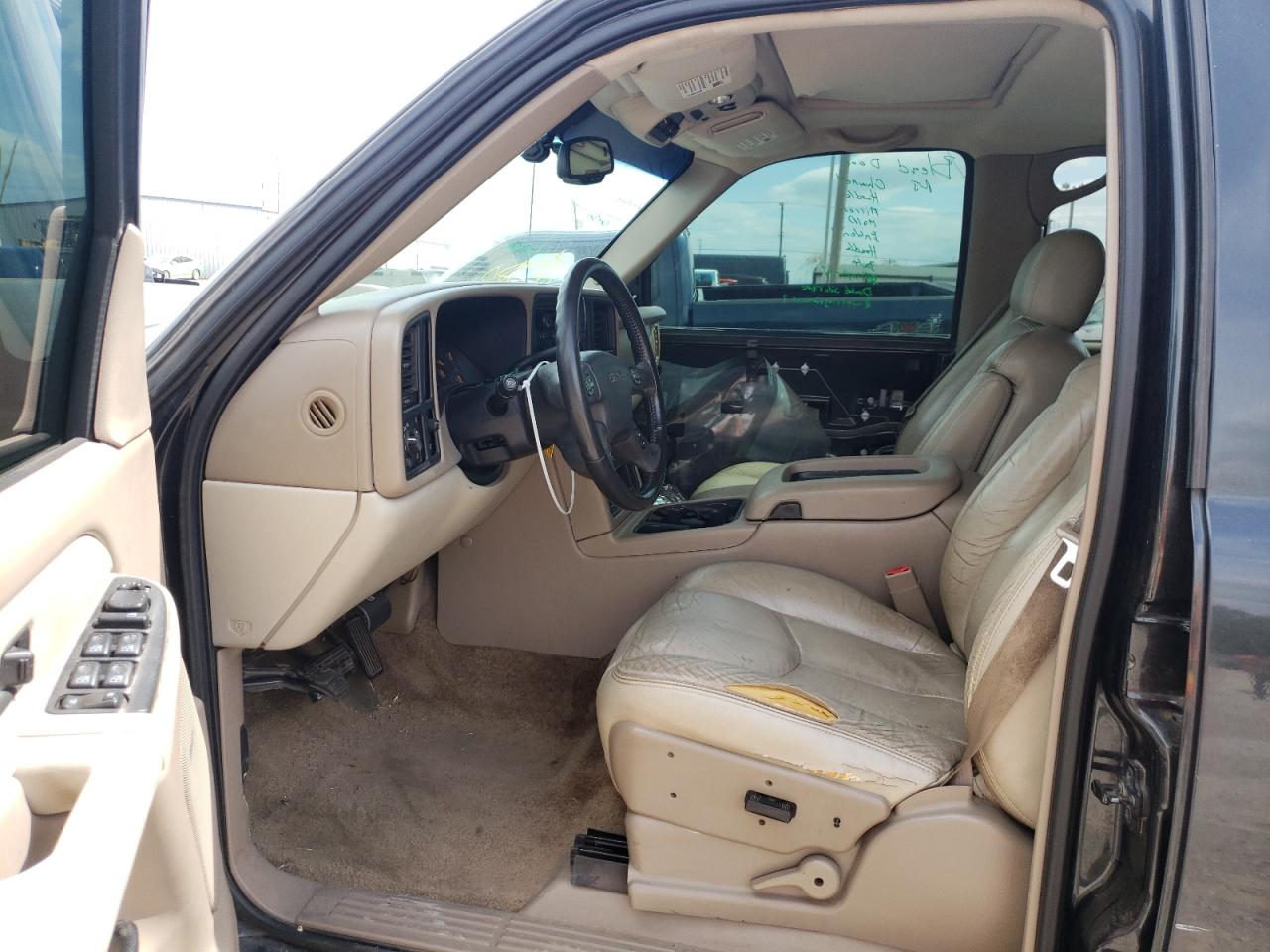 Photo 5 from auction – 2003 GMC YUKON with VIN 1GKEC13Z83J337757