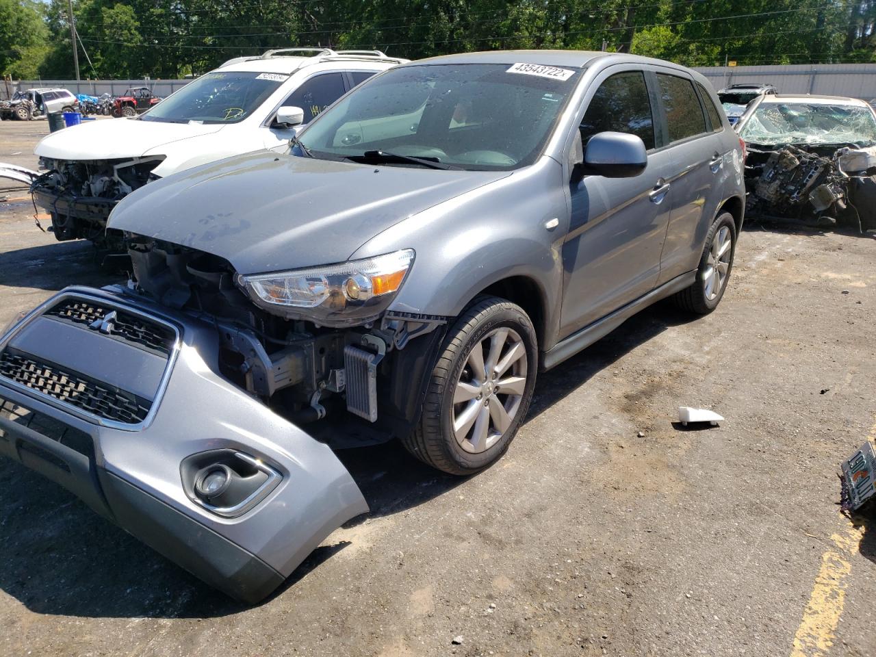 Photo 2 from auction – 2014 MITSUBISHI OUTLANDER with VIN 4A4AP3AU5EE032111