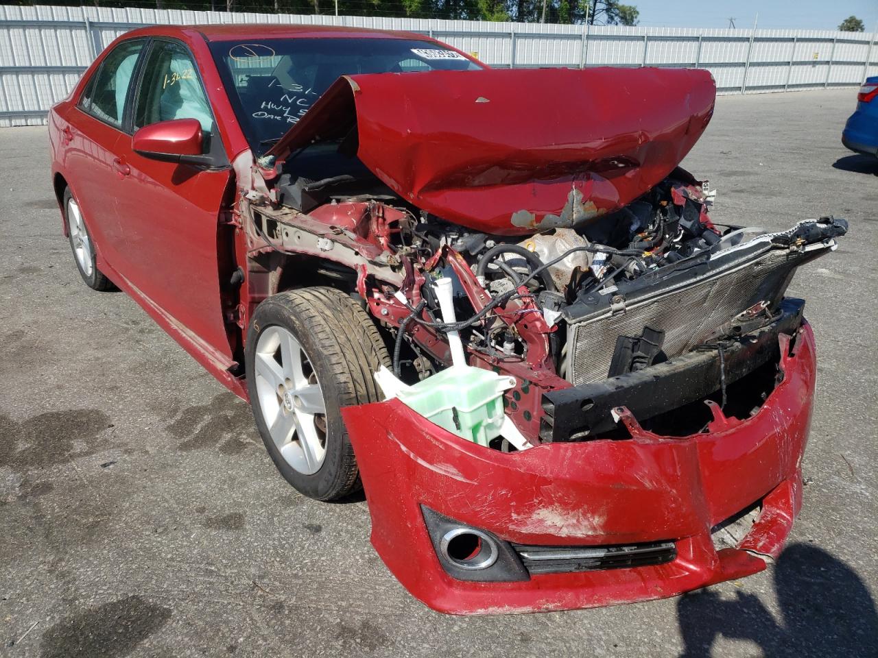TOYOTA CAMRY BASE 2012 z numerem VIN 4T1BF1FK8CU510451 - Zdjęcie z aukcji