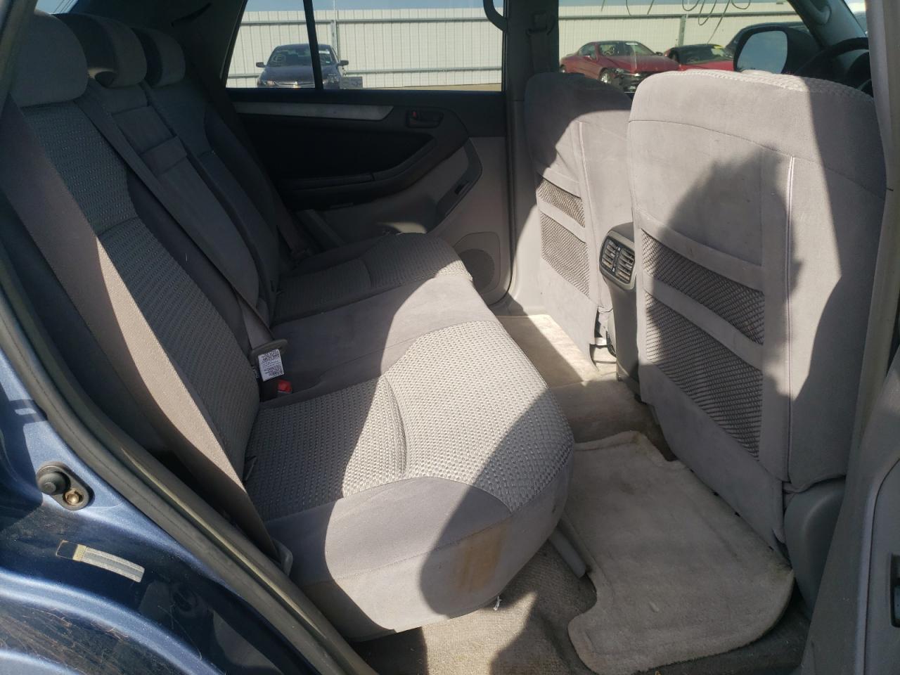 Photo 6 from auction – 2004 TOYOTA 4RUNNER SR with VIN JTEZU14R840028821