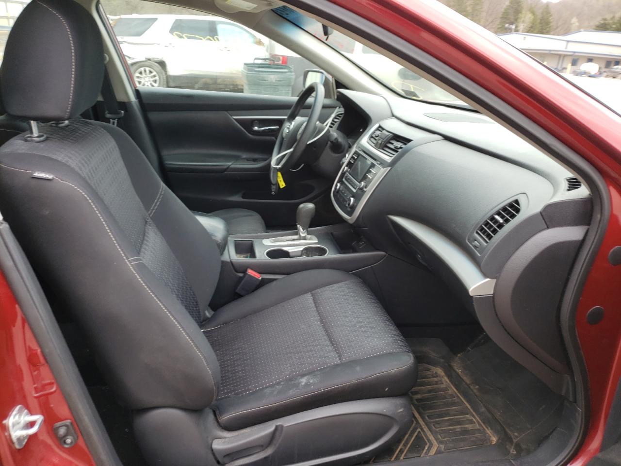 Photo 5 from auction – 2016 NISSAN ALTIMA 2.5 with VIN 1N4AL3AP8GN305841