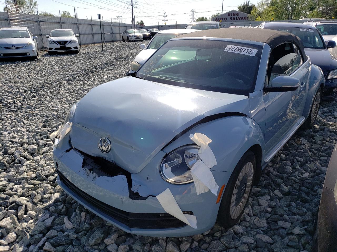 Photo 2 from auction – 2013 VOLKSWAGEN BEETLE with VIN 3VW5P7AT3DM830491
