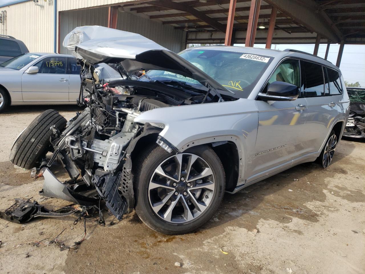 Photo 2 from auction – 2022 JEEP GR CHEROKE with VIN 1C4RJKDG3N8523111