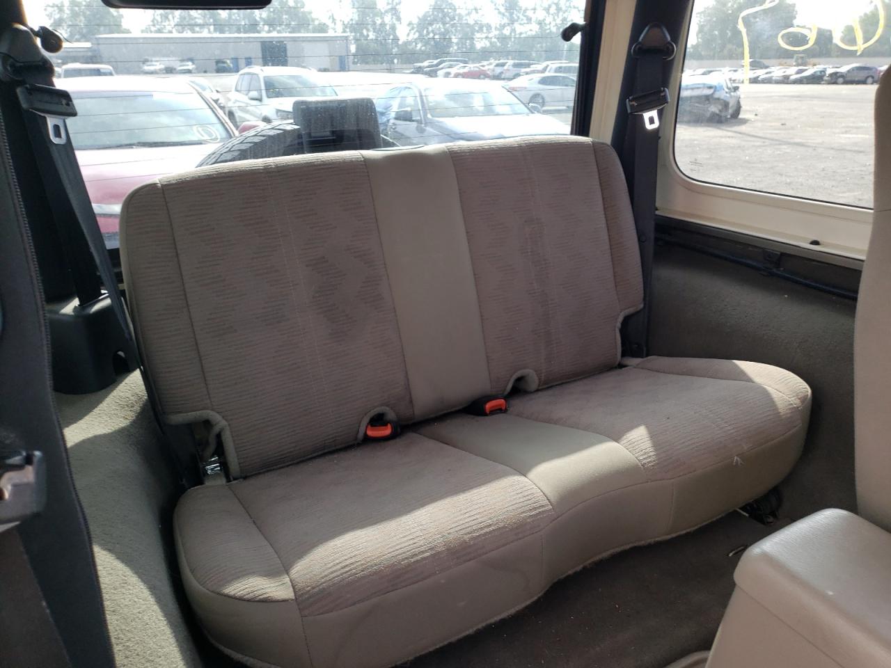 Photo 6 from auction – 2004 JEEP WRANGLER X with VIN 1J4FA39S64P721816