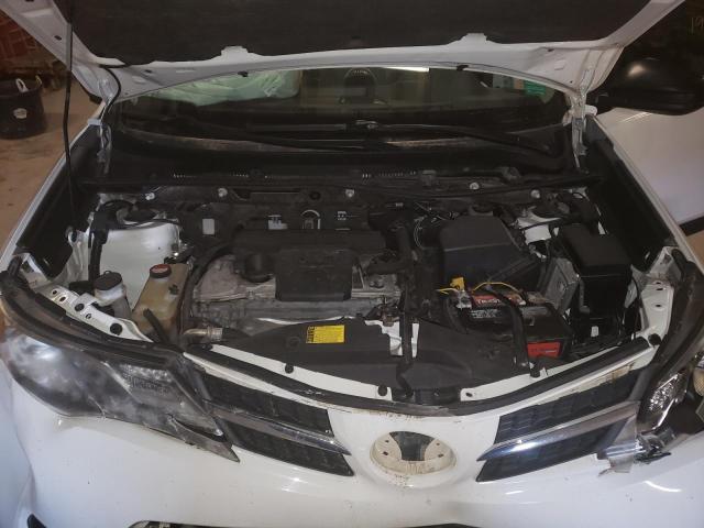 Photo 7 from auction – 2014 TOYOTA RAV4 LE with VIN JTMBFREV3ED075209
