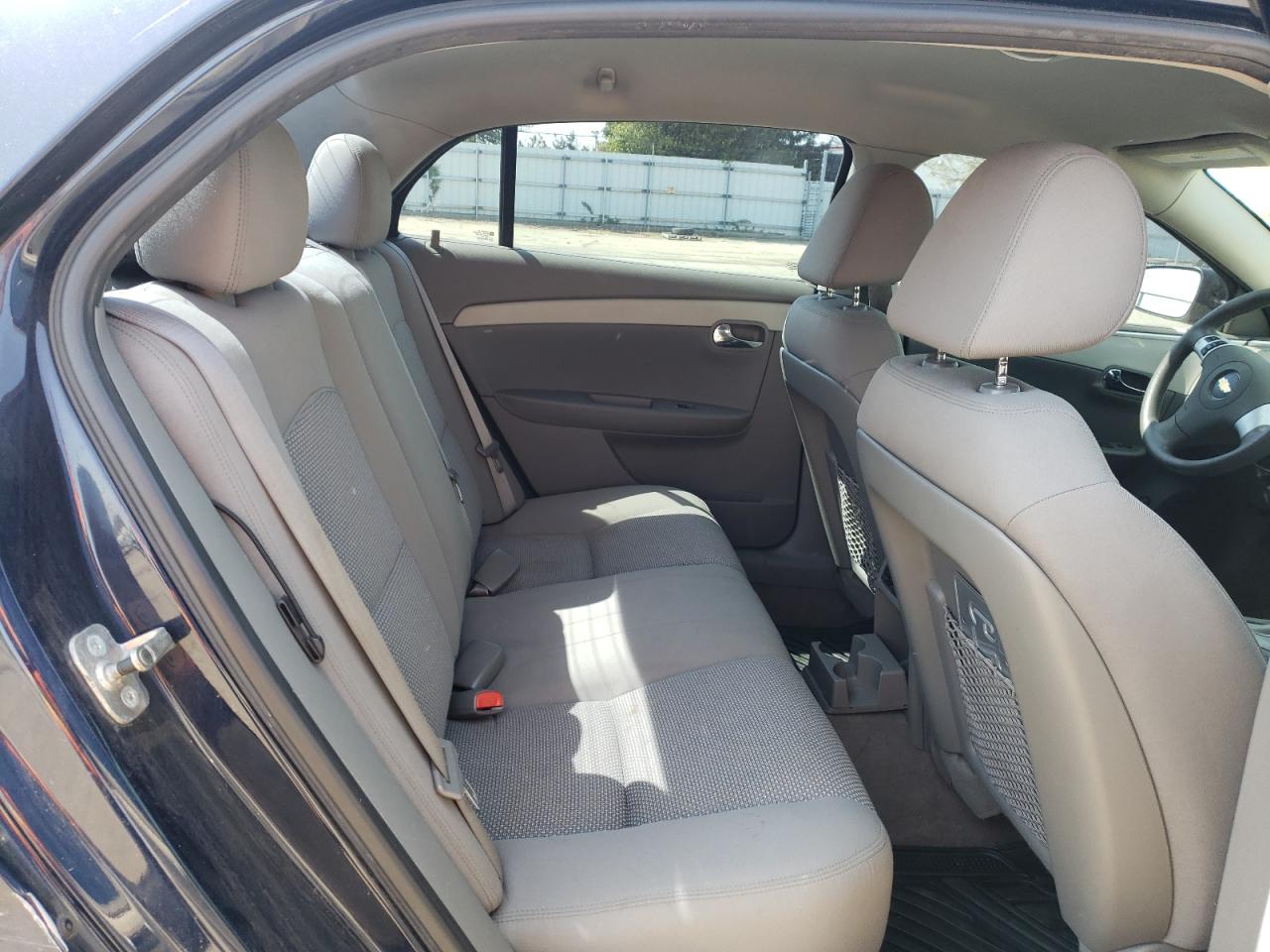 Photo 6 from auction – 2011 CHEVROLET MALIBU LS with VIN 1G1ZB5E17BF346748