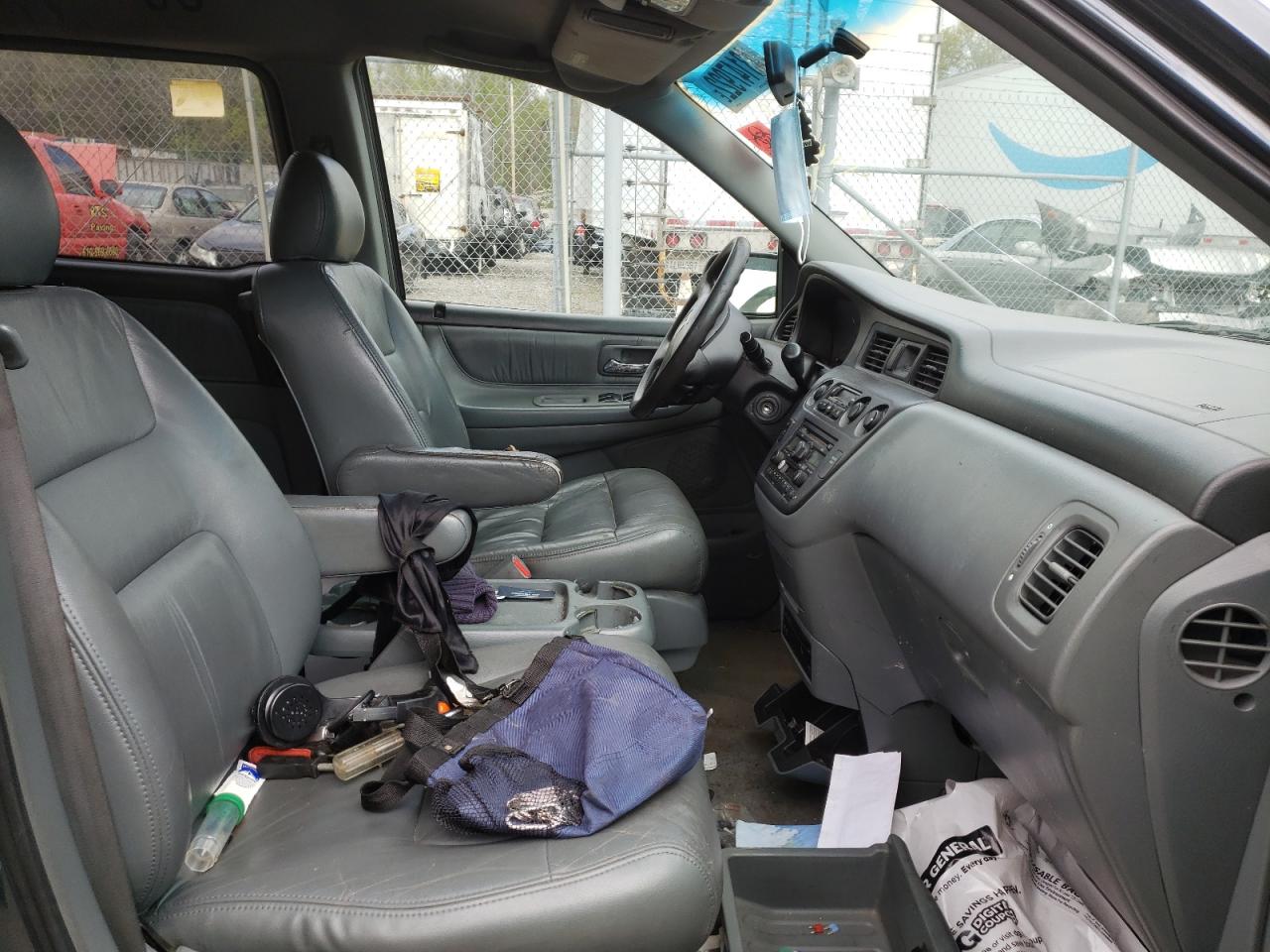 Photo 5 from auction – 2003 HONDA ODYSSEY EX with VIN 5FNRL18023B153641