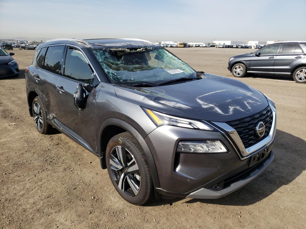 Photo 1 from auction – 2021 NISSAN ROGUE SL with VIN 5N1AT3CA1MC818094
