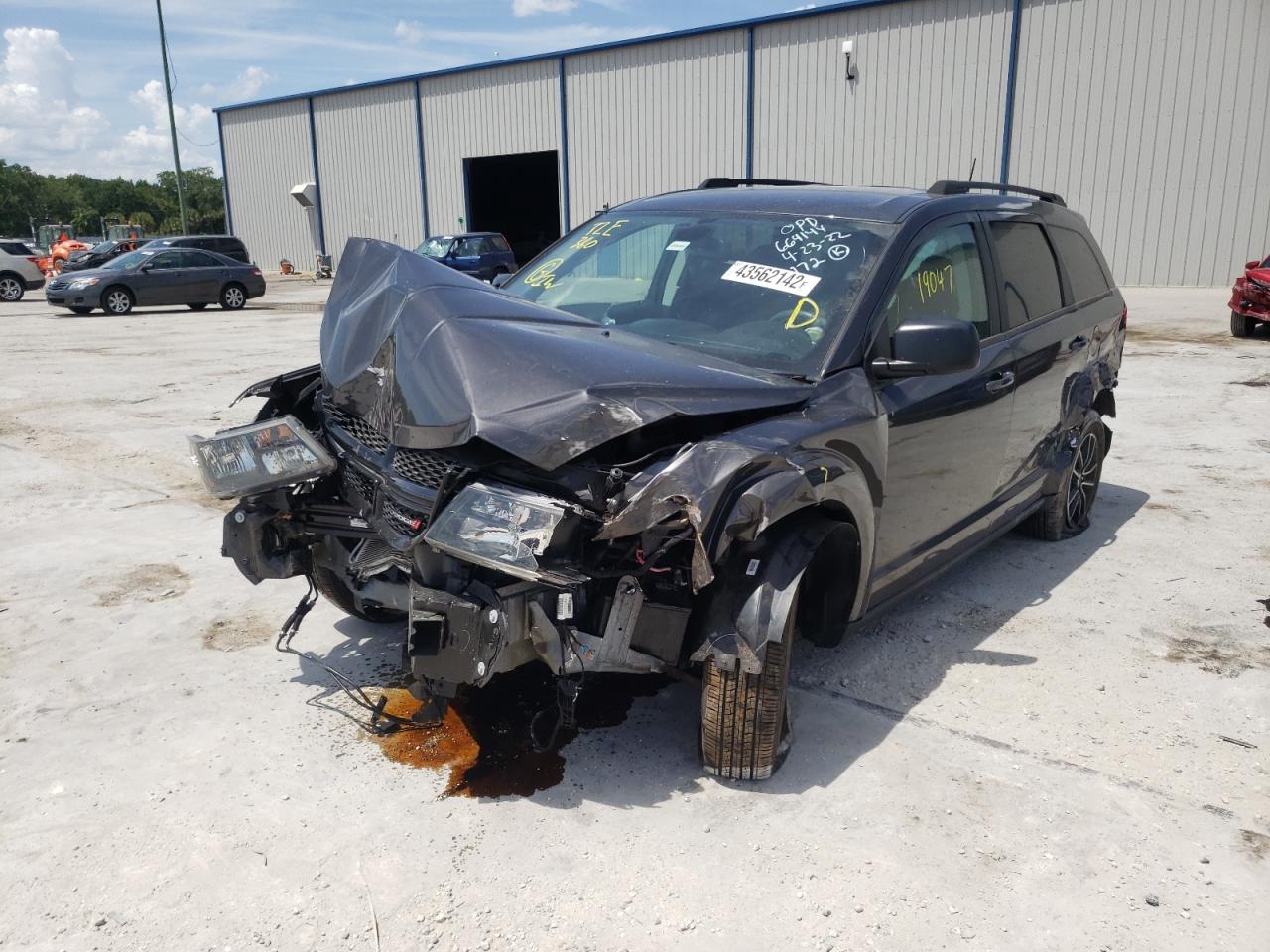 Photo 2 from auction – 2018 DODGE JOURNEY SE with VIN 3C4PDCAB4JT518735