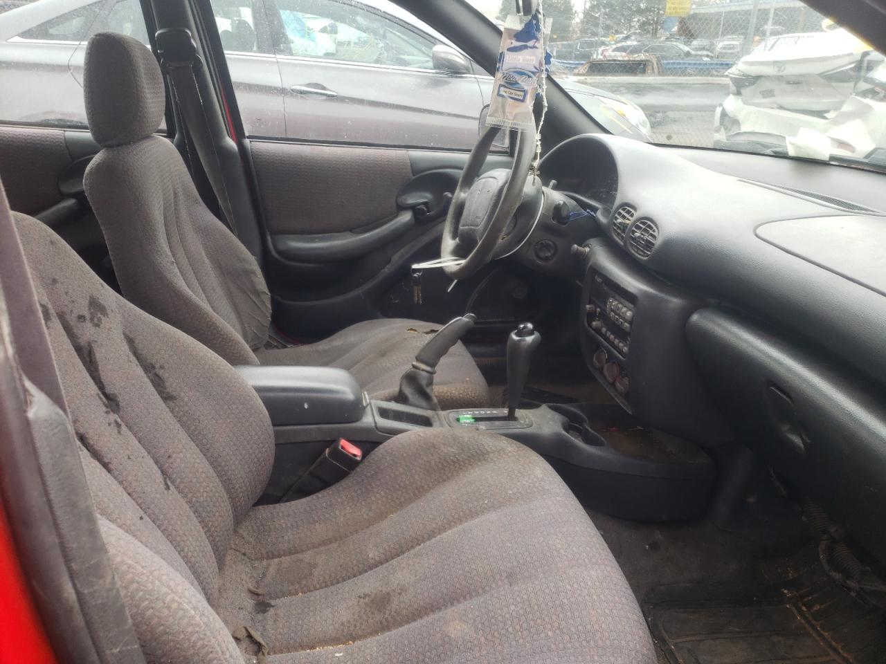 Photo 5 from auction – 2000 PONTIAC SUNFIRE SE with VIN 3G2JB5243YS122906