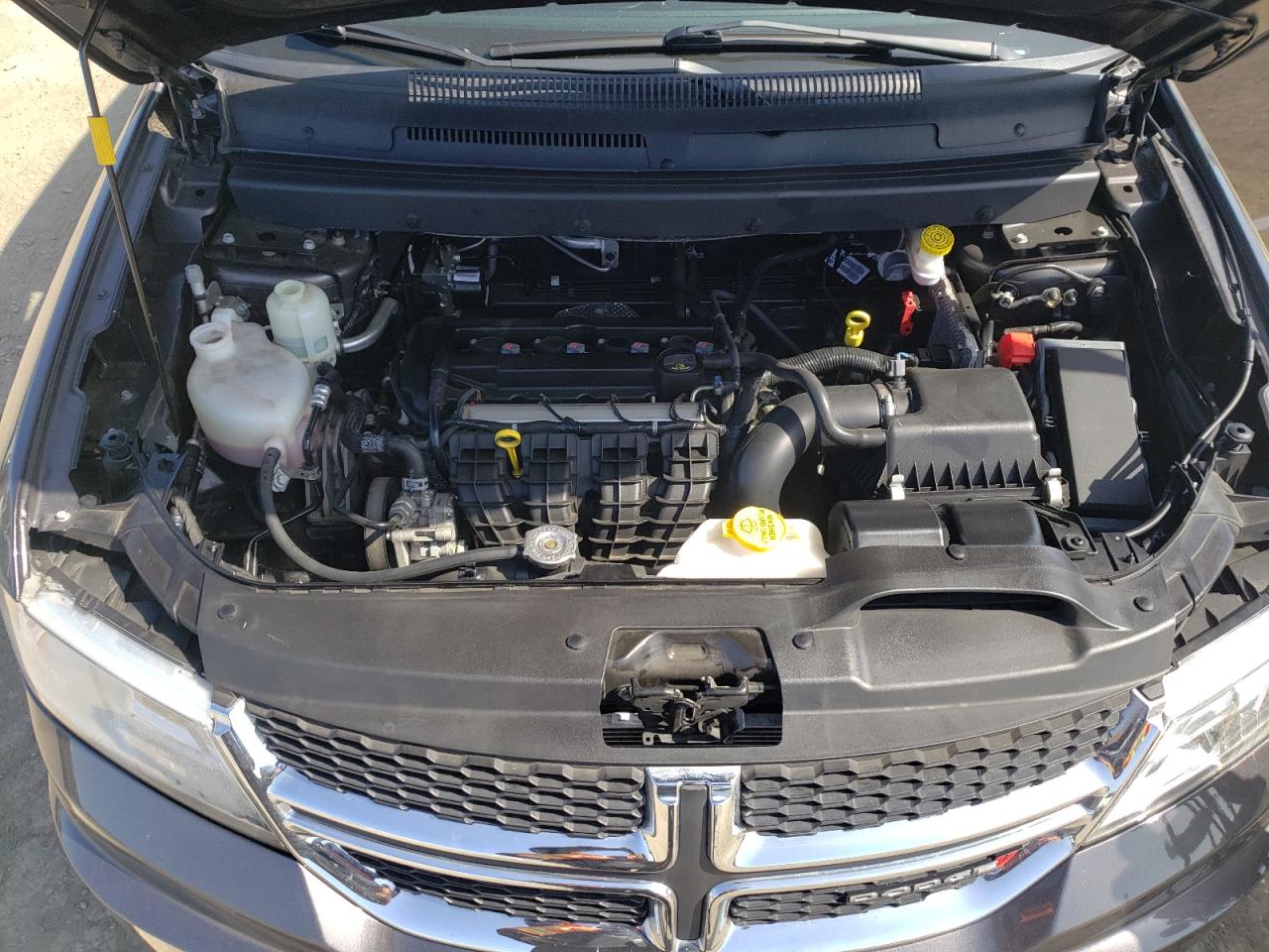 Photo 7 from auction – 2018 DODGE JOURNEY SE with VIN 3C4PDCAB3JT242189