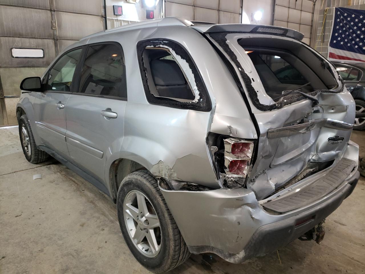 Photo 3 from auction – 2005 CHEVROLET EQUINOX LT with VIN 2CNDL73F356119124